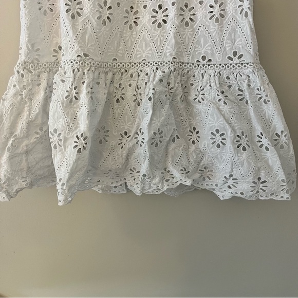 Kate Spade Sleeveless Floral Eyelet White Top Size Small - Picture 4 of 16